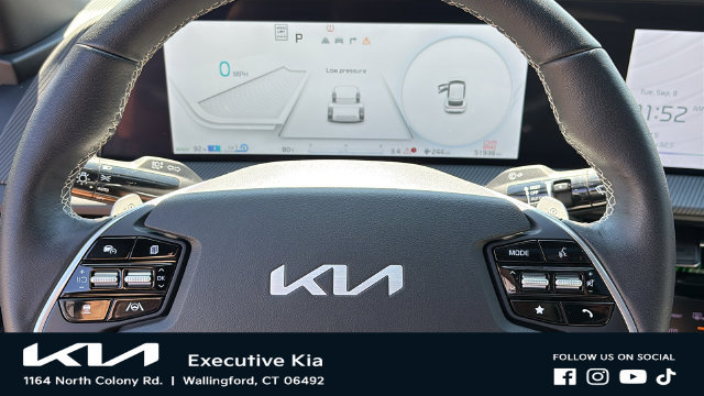 Certified 2023 Kia EV6 GT-Line w/ GT-Line White Seat Package AWD/4WD image 13