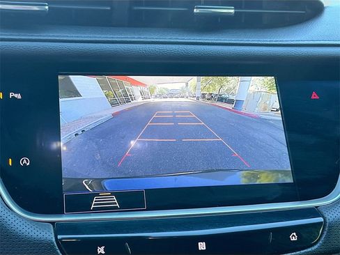 Used 2020 Cadillac XT5 Premium Luxury image 13