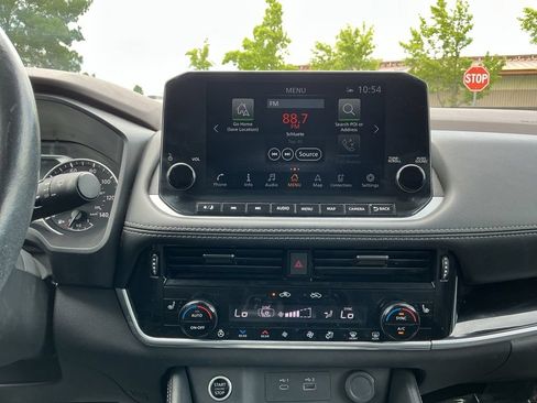 Used 2023 Nissan Rogue SL w/ SL Premium Package AWD/4WD image 24