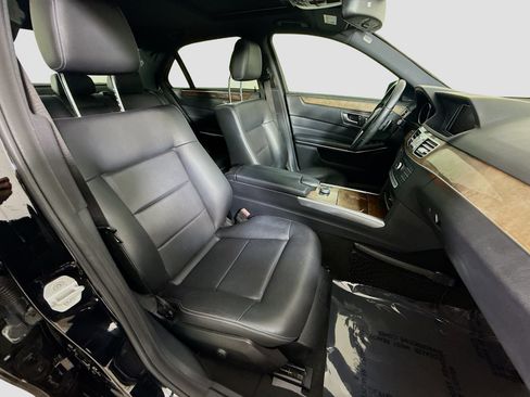 Used 2016 Mercedes-Benz E 350 Sedan image 28