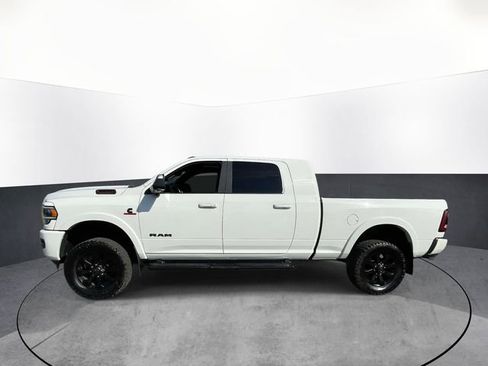 Used 2021 RAM 3500 Laramie AWD/4WD image 4