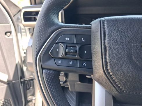 Used 2026 Toyota 4Runner SR5 AWD/4WD image 17