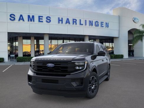 New 2026 Ford Expedition Max Active RWD image 2