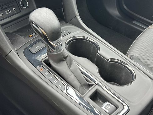 Certified 2024 Chevrolet Equinox Premier image 32