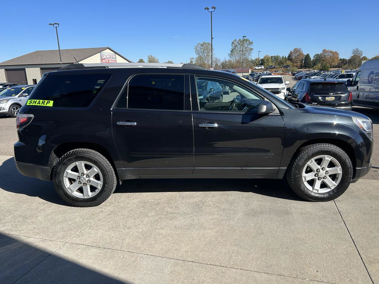 Used 2015 GMC Acadia SLE AWD/4WD image 4