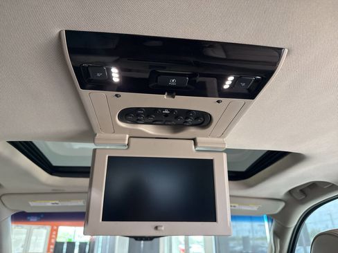 Used 2018 GMC Yukon XL Denali w/ Denali Ultimate Package image 40