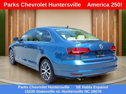 Used 2017 Volkswagen Jetta SE FWD image 29