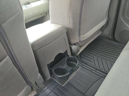 Used 2019 Nissan Frontier SV image 28