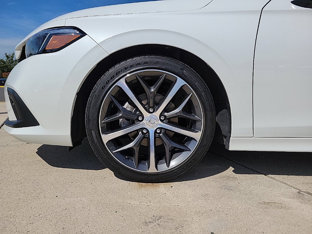 Used 2024 Honda Civic Touring image 8