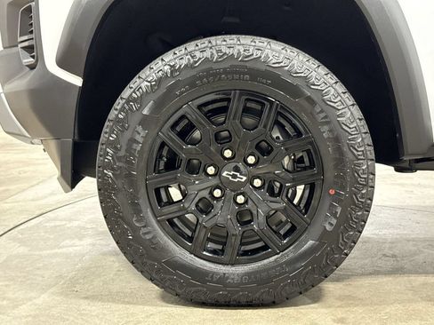 New 2026 Chevrolet Colorado Trail Boss AWD/4WD image 27
