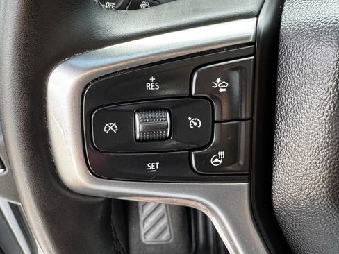 Used 2025 Chevrolet Silverado 2500 LT w/ Convenience Package image 25