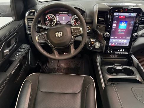 Certified 2025 RAM 1500 Laramie image 43