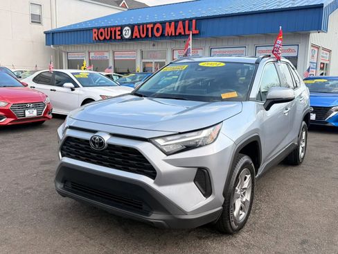 Used 2024 Toyota RAV4 XLE image 4