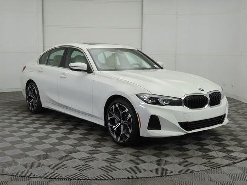 New 2026 BMW 330i Sedan w/ Premium Package image 3