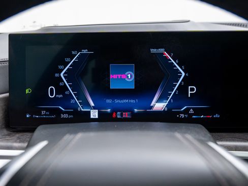 Certified 2024 BMW X7 xDrive40i w/ Climate Comfort Package image 20