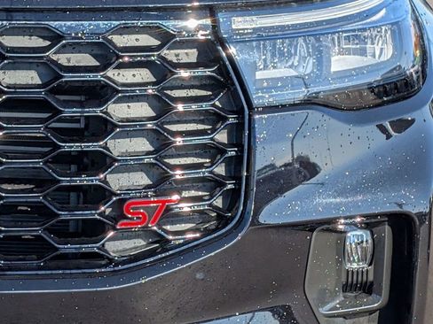 New 2026 Ford Explorer ST w/ Sun And Sound Package image 12