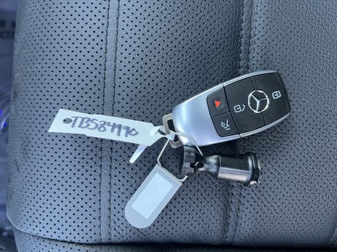 New 2026 Mercedes-Benz GLE 450 4MATIC image 30