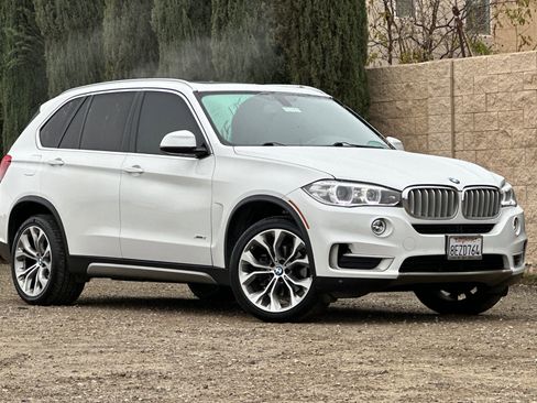 Used 2018 BMW X5 xDrive35i w/ Premium Package image 2