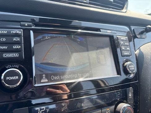 Used 2017 Nissan Rogue Sport SL w/ SL Premium Package image 23