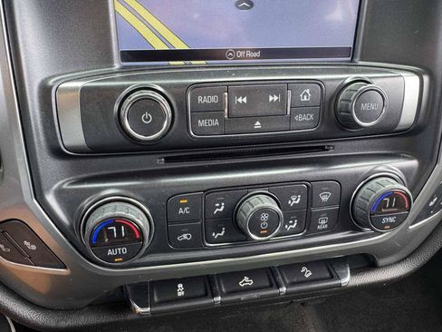 Used 2017 Chevrolet Silverado 1500 LT w/ All Star Edition AWD/4WD image 31