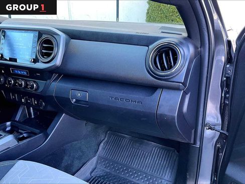 Certified 2023 Toyota Tacoma TRD Off-Road AWD/4WD image 19