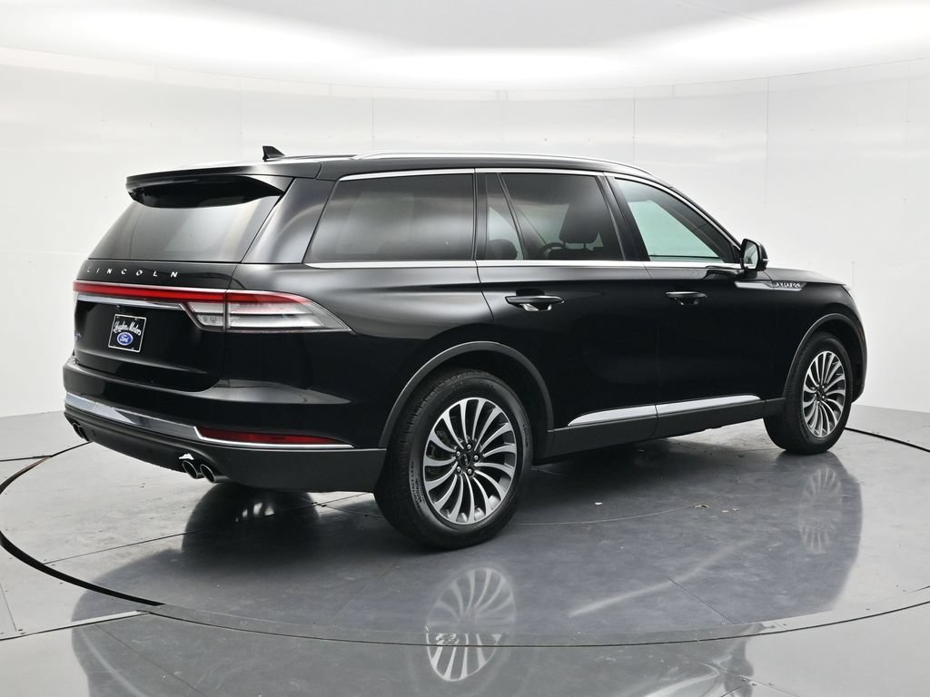 Used 2022 Lincoln Aviator AWD w/ Premium Package image 5