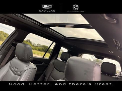 Certified 2024 Cadillac XT6 Premium Luxury w/ LPO, Floor Liner Package AWD/4WD image 25