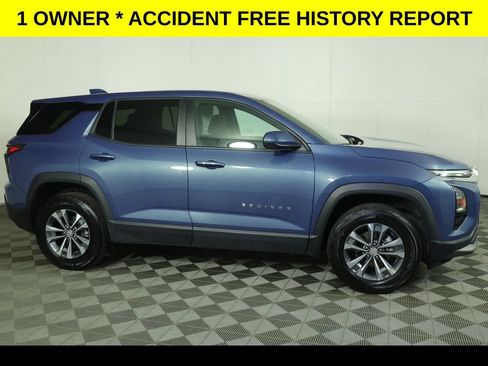 Used 2025 Chevrolet Equinox LT FWD image 2