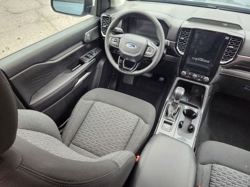New 2025 Ford Ranger XLT w/ Black Appearance Package image 9