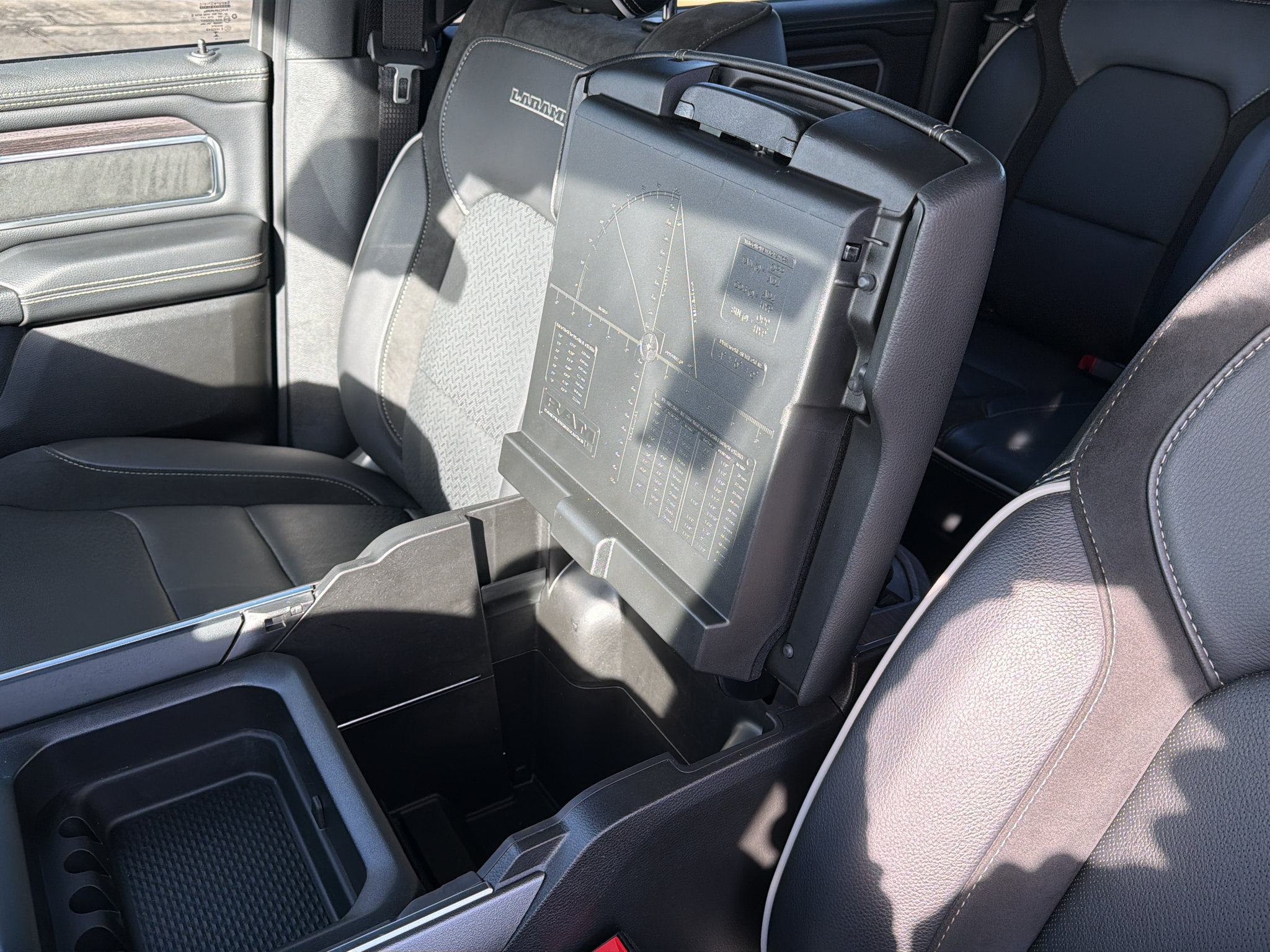 Used 2025 RAM 1500 Laramie w/ Night Edition AWD/4WD image 19