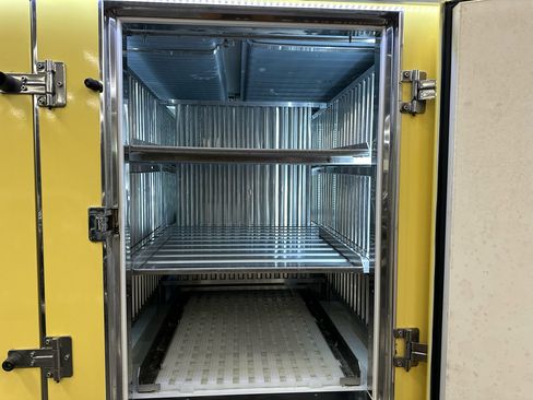 Used 2022 Ford E-450 and Econoline 450 Super Duty image 9