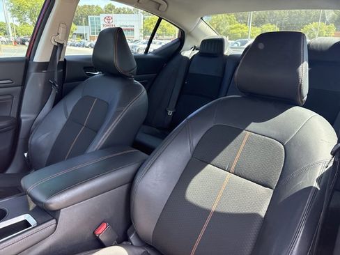 Used 2021 Nissan Altima 2.5 SR FWD image 16
