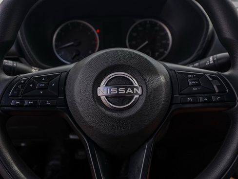 Used 2025 Nissan Sentra S image 24