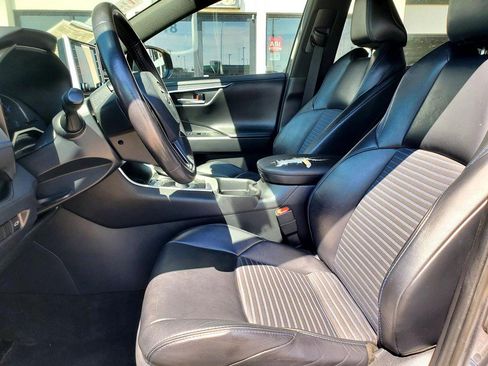 Used 2019 Toyota RAV4 XSE AWD/4WD image 13