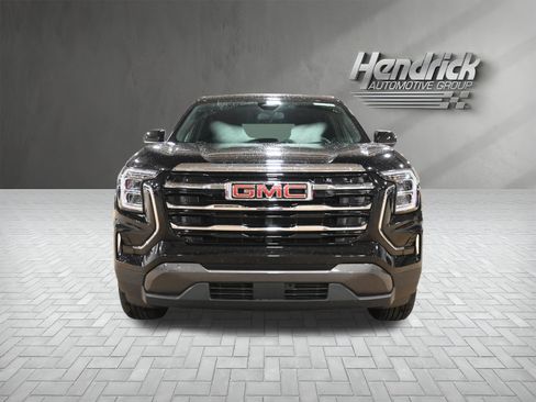 Used 2026 GMC Terrain Elevation FWD image 3