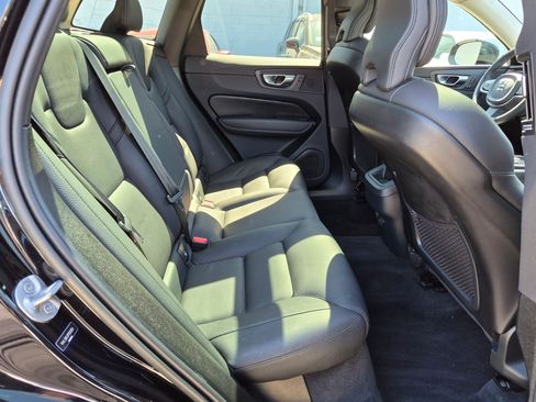 Used 2023 Volvo XC60 B5 Plus w/ Protection Package Premier AWD/4WD image 33