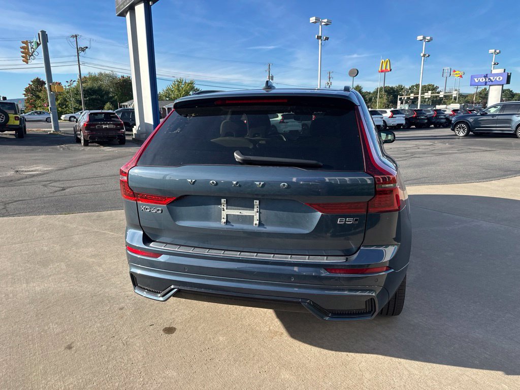 Used 2026 Volvo XC60 B5 Plus AWD/4WD image 6