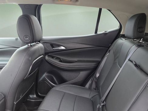 Used 2022 Buick Encore GX Essence w/ Advanced Technology Package image 16