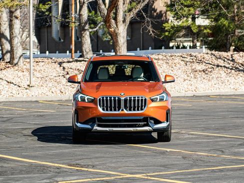 Certified 2025 BMW X1 xDrive28i w/ Premium Package image 2