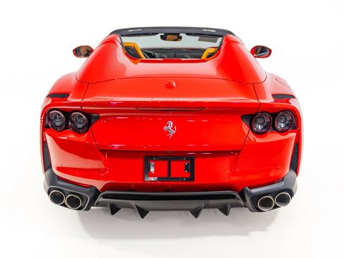 Certified 2023 Ferrari 812 GTS RWD image 17