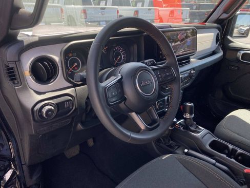 Used 2024 Jeep Wrangler Sport AWD/4WD image 23