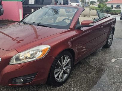 Used 2011 Volvo C70 T5 w/ Convenience Pkg