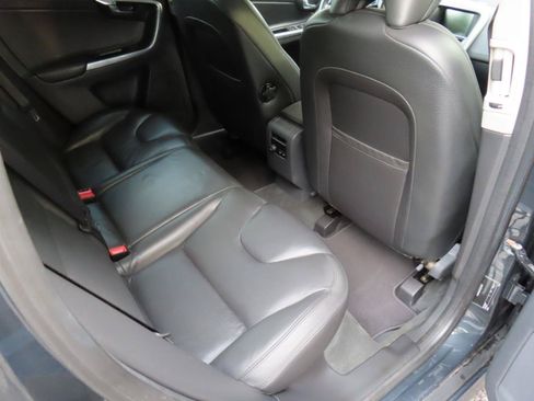 Used 2014 Volvo XC60 3.2 AWD/4WD image 15