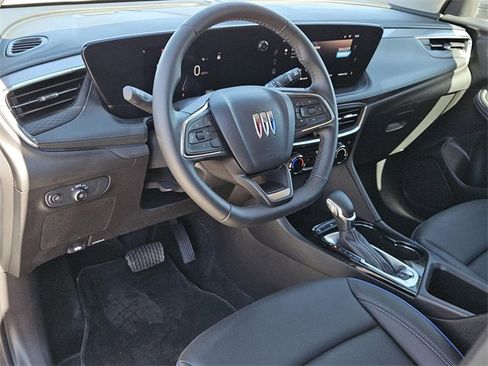 Used 2025 Buick Encore GX Sport Touring image 26