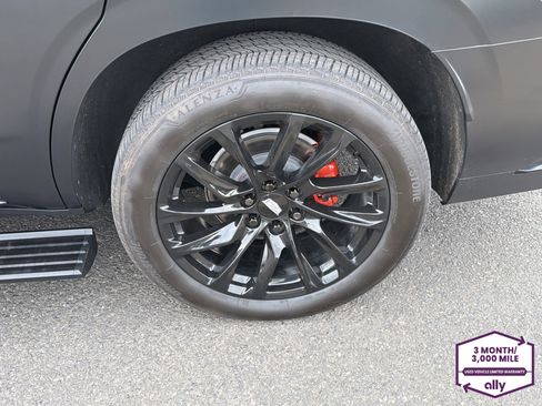 Used 2024 Cadillac Escalade Sport w/ LPO, ONYX Package image 26