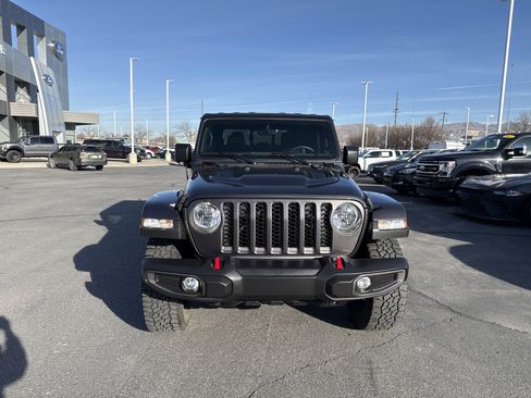 Used 2023 Jeep Gladiator Rubicon w/ Cold Weather Group image 8
