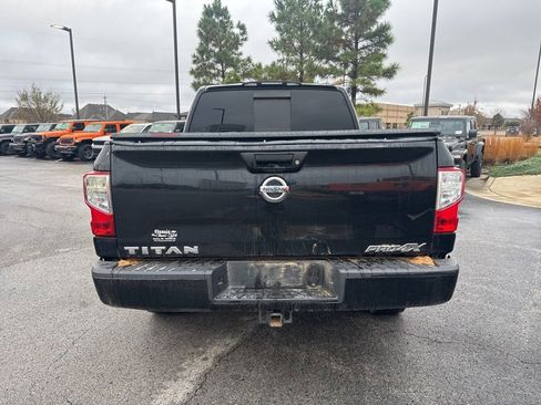 Used 2019 Nissan Titan PRO-4X image 3