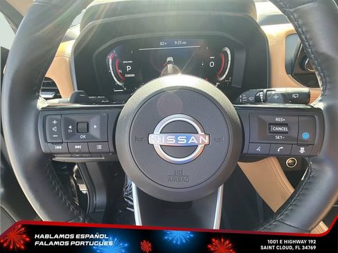 Used 2023 Nissan Rogue Platinum FWD image 19