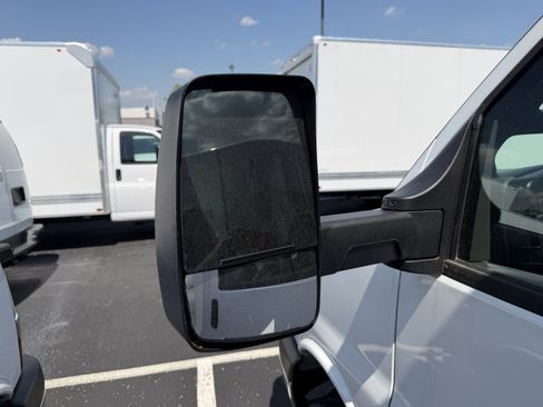 New 2025 Chevrolet Express 4500 w/ Power Convenience Package RWD image 8
