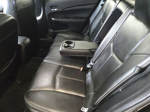 Used 2012 Chrysler 200 Limited image 17